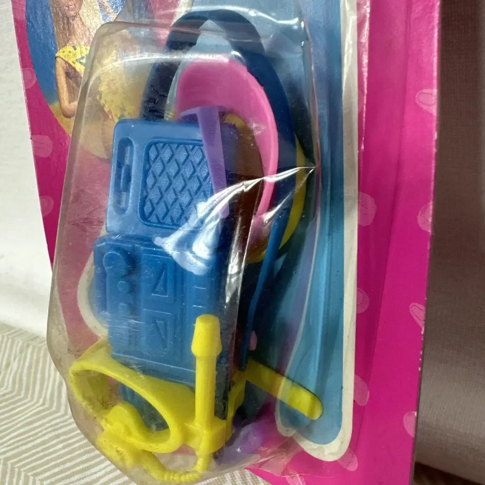 Barbie Fashion Extras‎ Lets Go To The Beach Accessories Mattel 1992